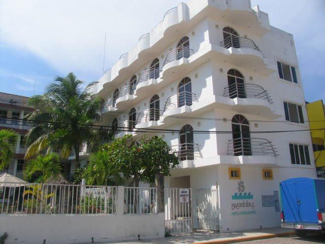 Hotel Y Suites Bugambilias Rincon de Guayabitos Zewnętrze zdjęcie