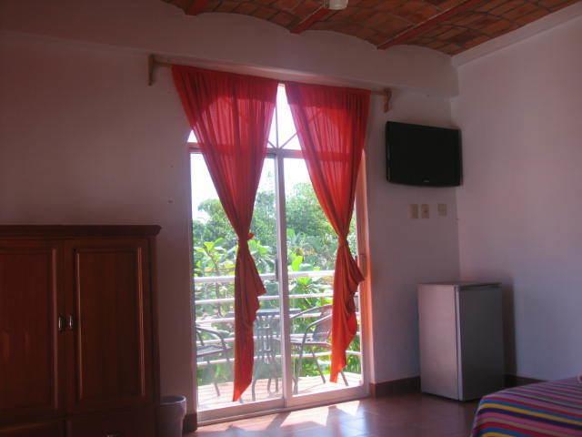 Hotel Y Suites Bugambilias Rincon de Guayabitos Zewnętrze zdjęcie