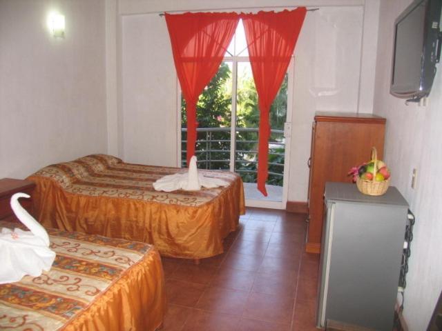 Hotel Y Suites Bugambilias Rincon de Guayabitos Pokój zdjęcie