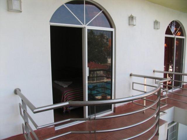 Hotel Y Suites Bugambilias Rincon de Guayabitos Zewnętrze zdjęcie