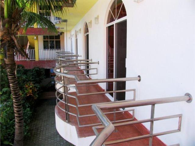 Hotel Y Suites Bugambilias Rincon de Guayabitos Zewnętrze zdjęcie